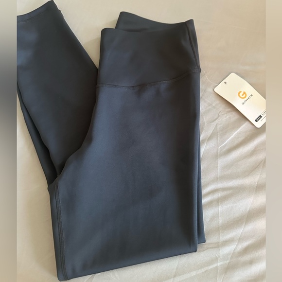 Glomode 24in pearlift anti slip hold up leggings - Picture 4 of 5